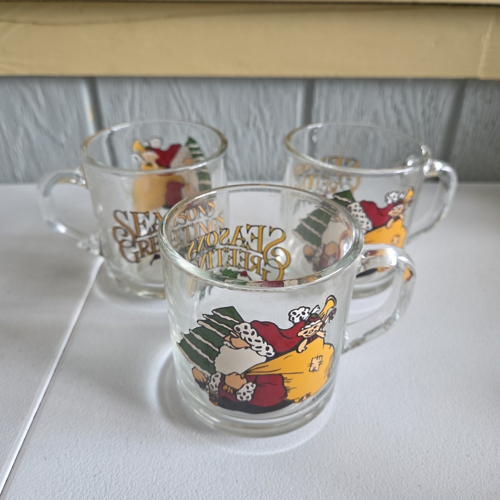 Vintage Anchor Hocking Santa Claus Coffee Cup Mug Seasons Greetings Christmas